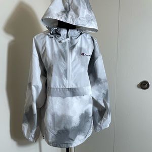 Champion windbreaker size M